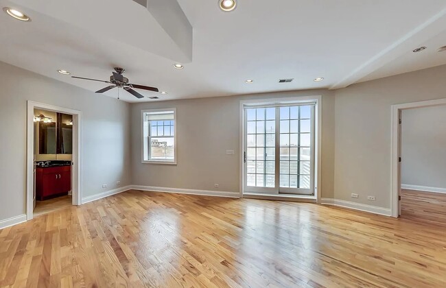 Building Photo - Elegant & Spacious Unit for Rent