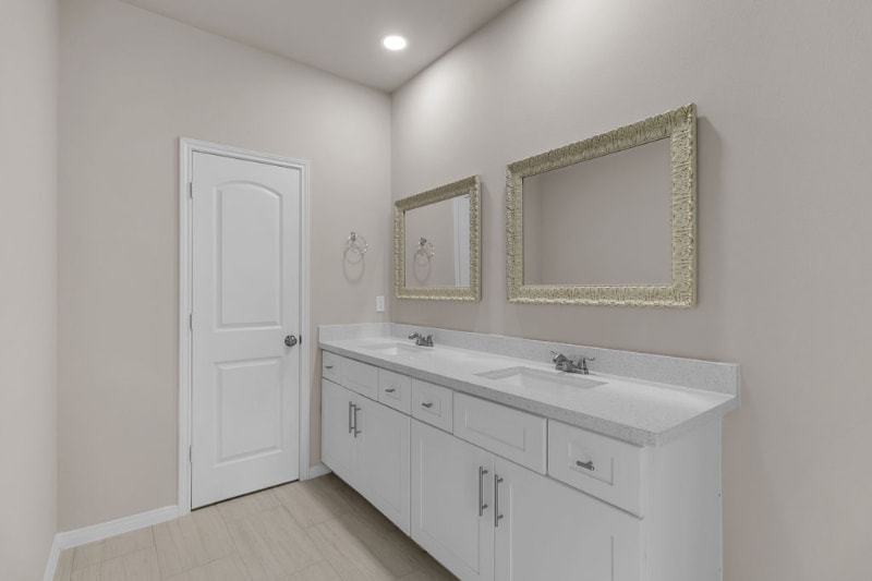 Building Photo - 110 Turner St