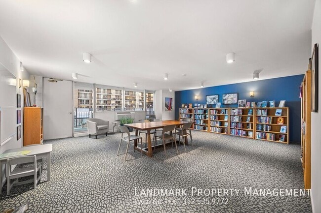 Building Photo - 6033 N Sheridan-Unit 35D