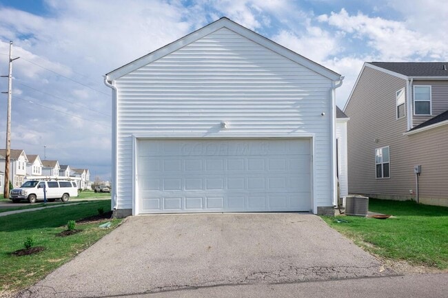 Building Photo - 5630 Alliance Way