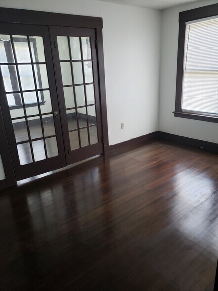 Building Photo - 74 4th St