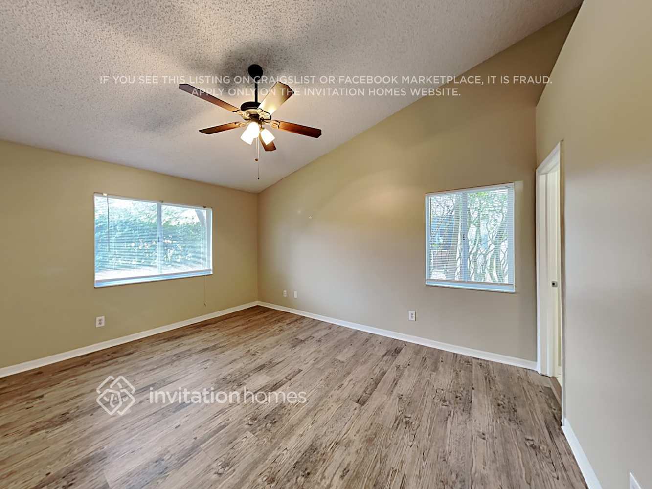 Building Photo - 1904 Paddock Dr