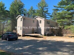 Building Photo - 959 Greenfield Rd