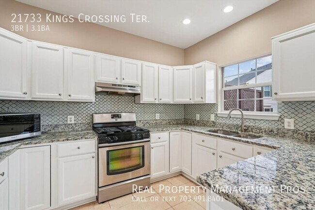 Building Photo - 21733 Kings Crossing Terrace