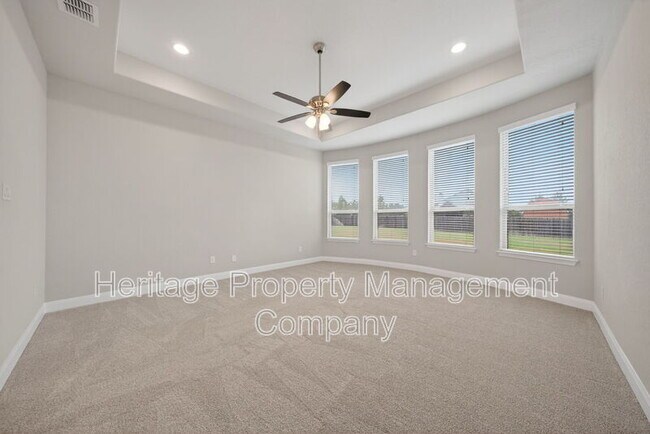 Building Photo - 3225 Harvest Crest