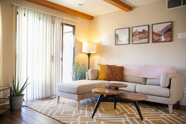 Building Photo - 7607 E Callisto Cir