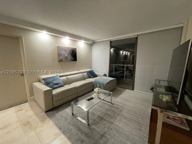 Building Photo - 3625 N Country Club Dr