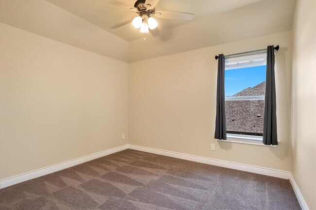 Building Photo - 3908 Crispin Hall Ln