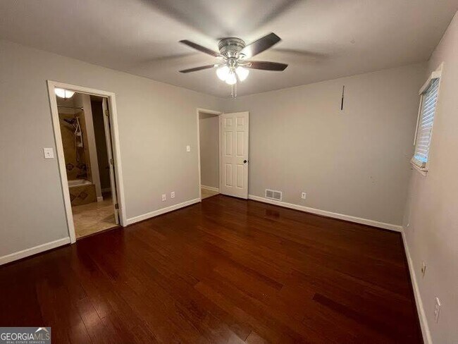 Building Photo - 6134 Millstone Run