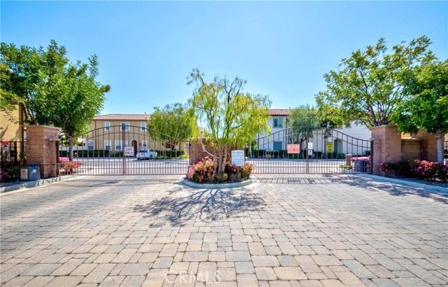 Building Photo - 783 Gatun St