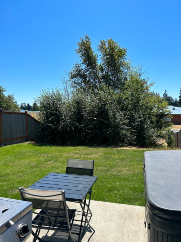 Building Photo - 1589 NW 5th Ave