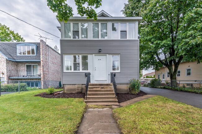 Building Photo - 416 N Central Ave