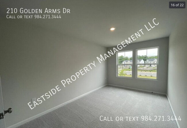 Building Photo - 210 Golden Arms Dr