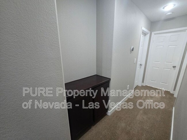 Building Photo - 9389 Black Wolf Ave