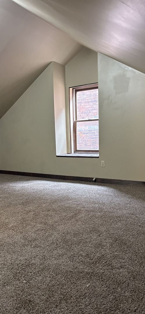 Building Photo - 475 W Market St