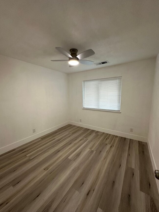 Building Photo - Must see newly remodeled home!!!