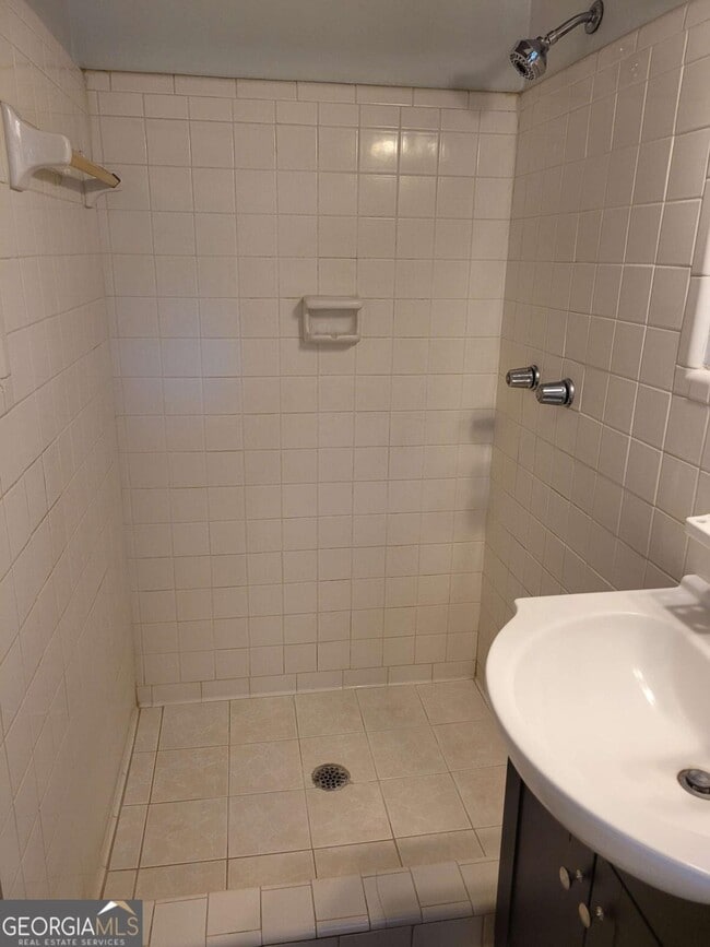 Building Photo - 1204 Jefferson Hwy