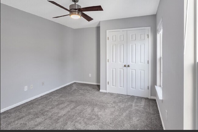 Building Photo - 3006 Kinswood Ln