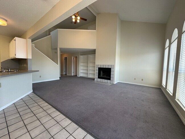 Building Photo - 15357 Yardarm Ct