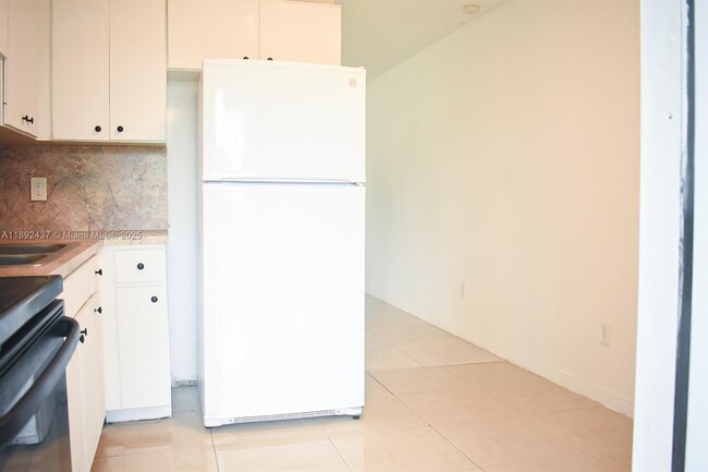 Building Photo - 2265 NW 98th St