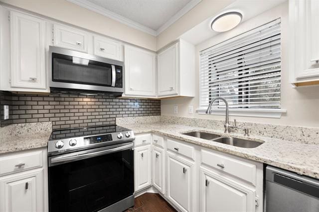 Building Photo - 15221 Berry Trail