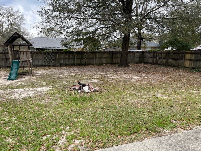 Building Photo - 7350 Copter Ln