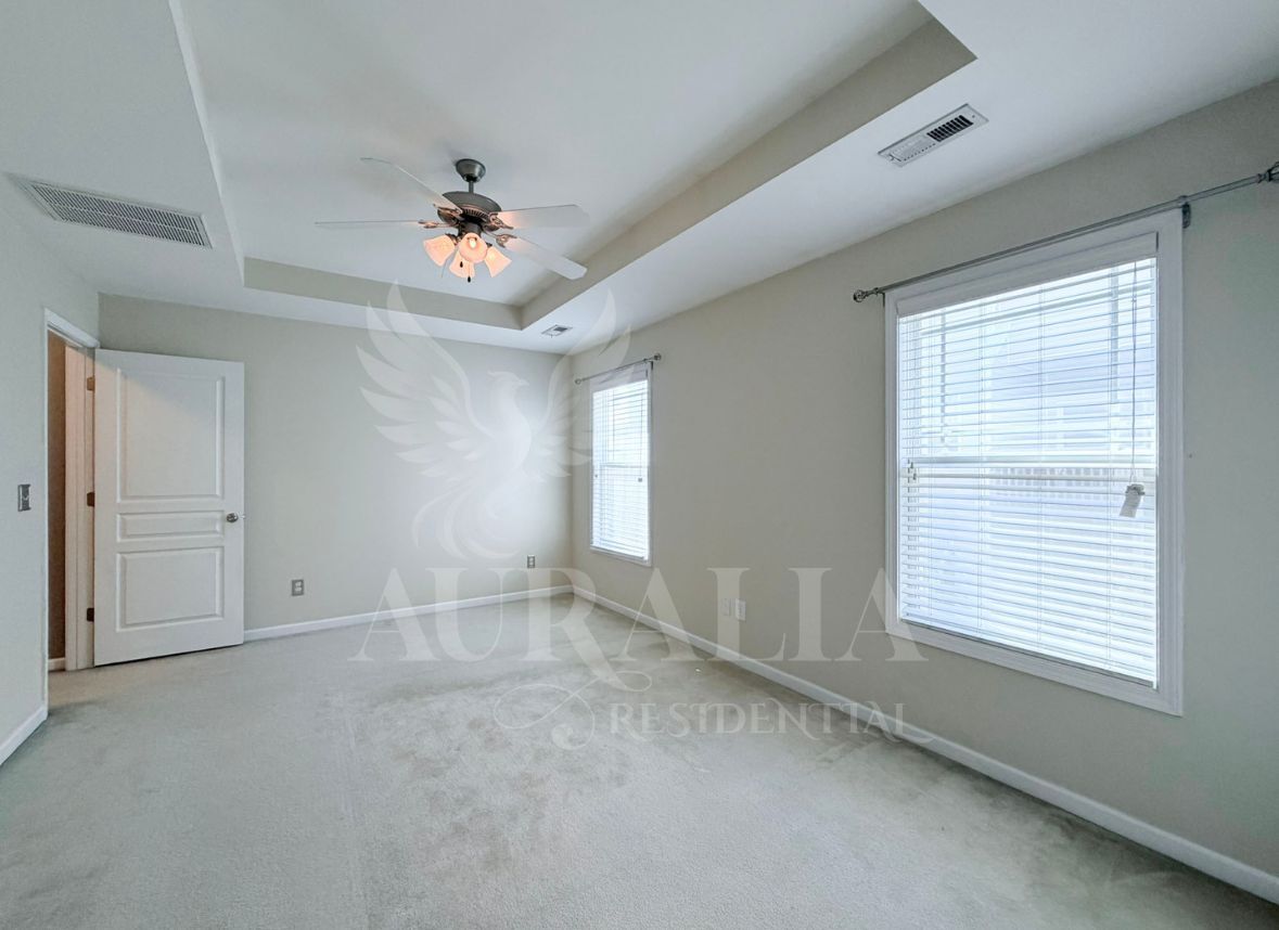 Building Photo - 705 Keystone Park Dr