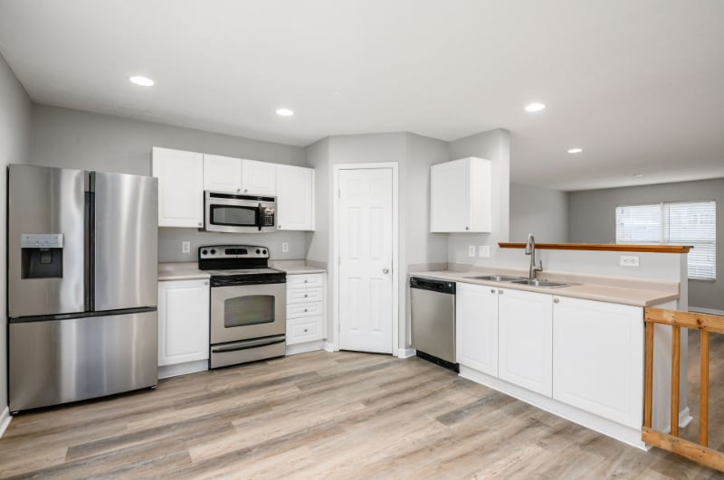 Building Photo - 6409 Nottinghill Trail Dr