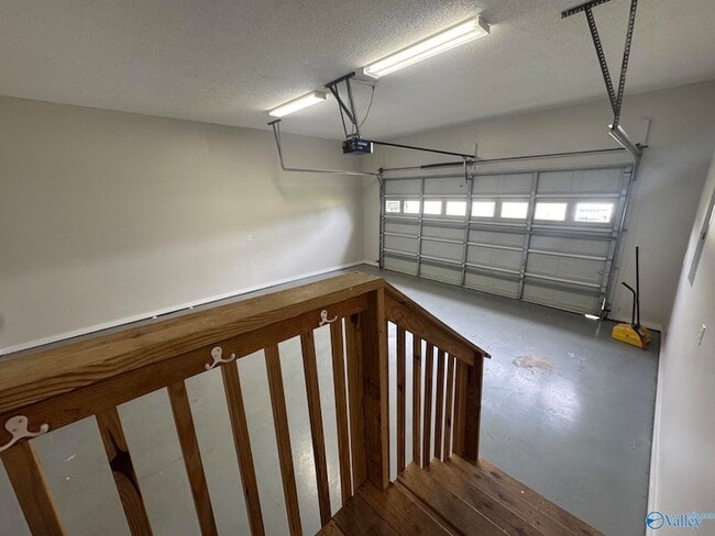 Building Photo - 17439 Morgan Dr