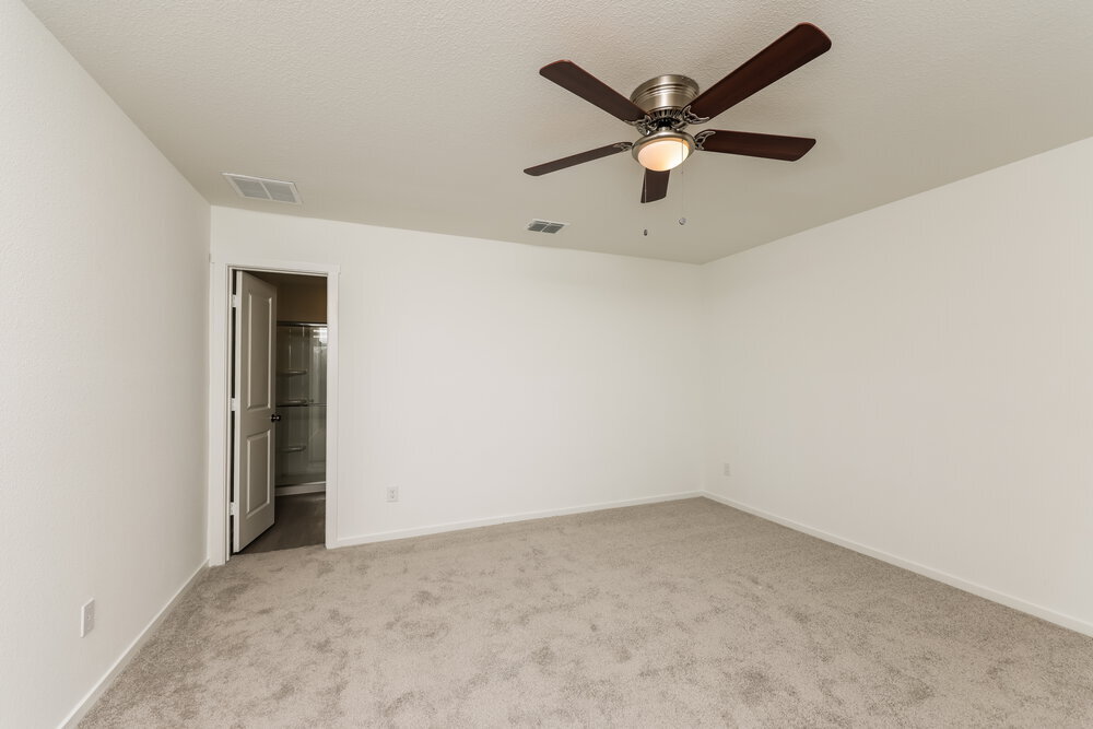 Building Photo - 1255 Maple St