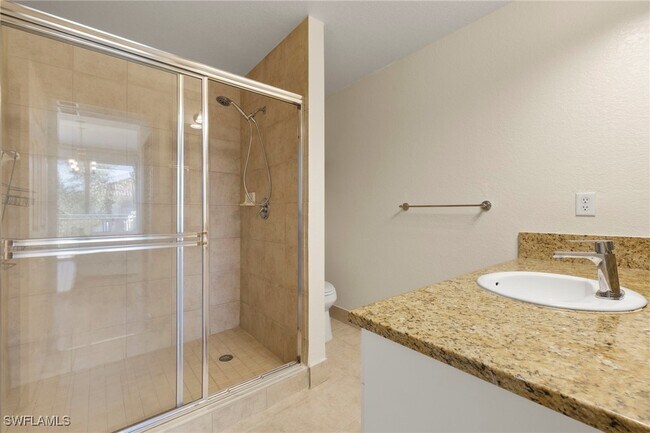 Building Photo - 8560 Violeta St