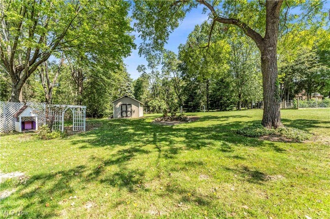 Building Photo - 558 Wring Dr