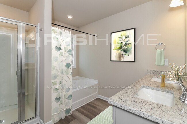 Building Photo - 105 Rockaway Dr S