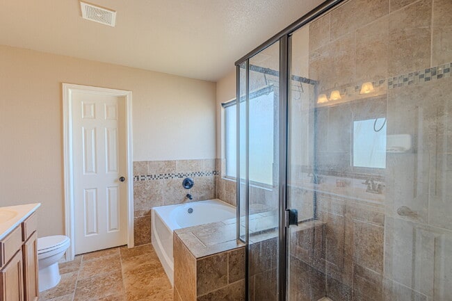 Building Photo - 3240 Peruvian Paso