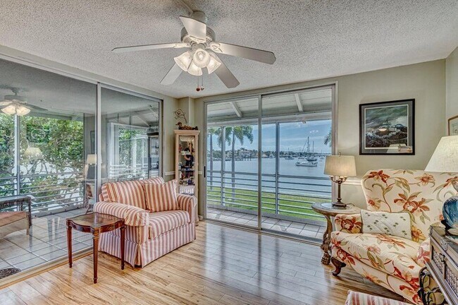 Building Photo - 1071 Sugar Sands Blvd