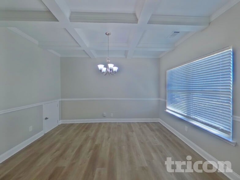 Building Photo - 1013 Eldon Ln