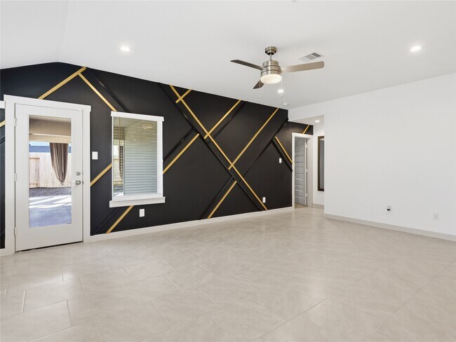 Building Photo - 29903 Violet sky Wy