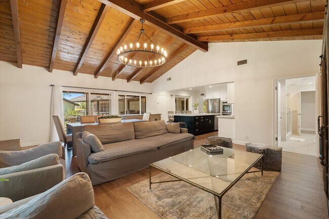 Building Photo - La Canada 4-Bedroom Home | Large Lot, Updated Kitchen, EV Charger
