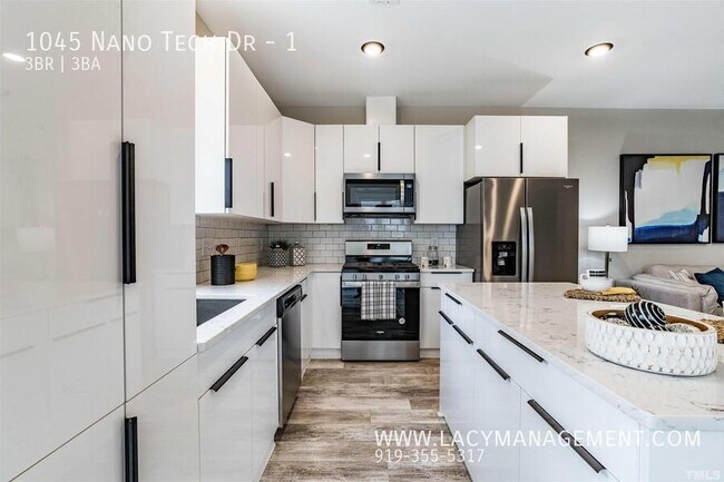 Building Photo - 1045 Nano Tech Cir