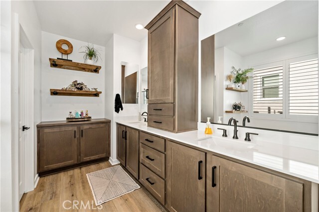 Building Photo - 32230 Penstemon Wy