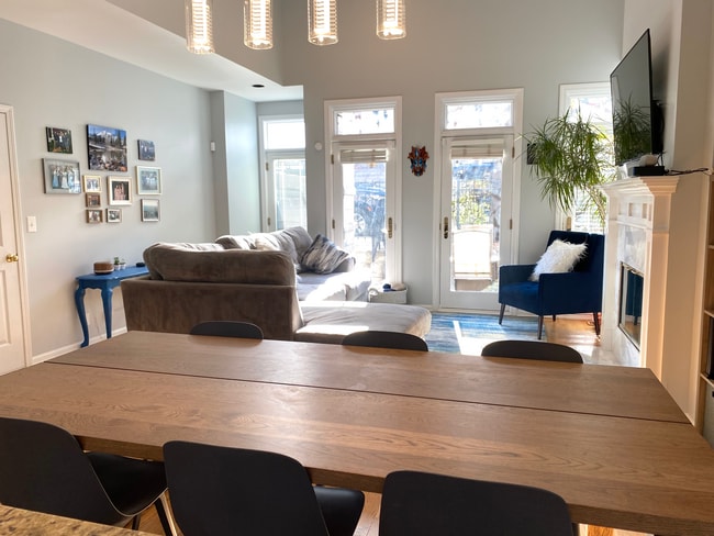 Living & Dining Room - 2017 N Lincoln Ave