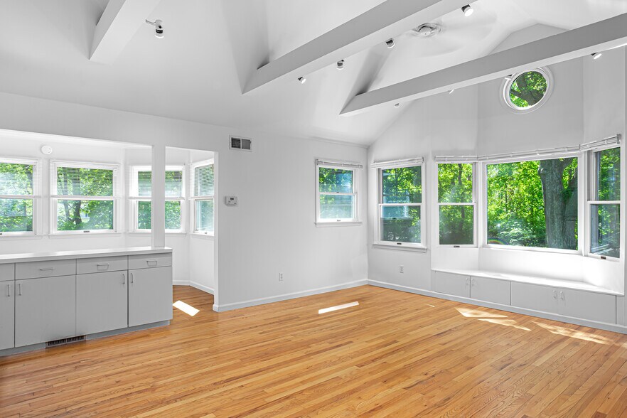 Main room/sleeping alcove on left - 109 Murray St