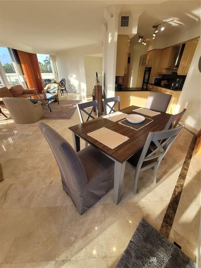 Building Photo - 6051 N Ocean Dr