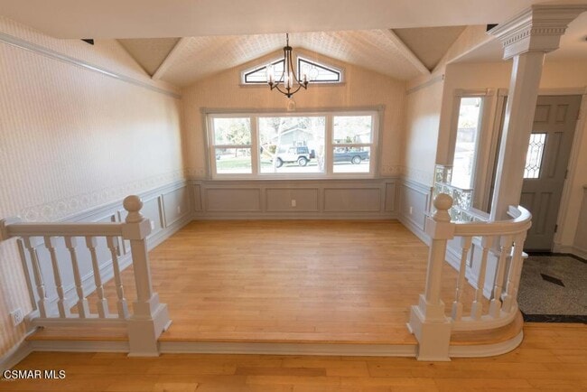 Building Photo - 1410 Calle Violeta