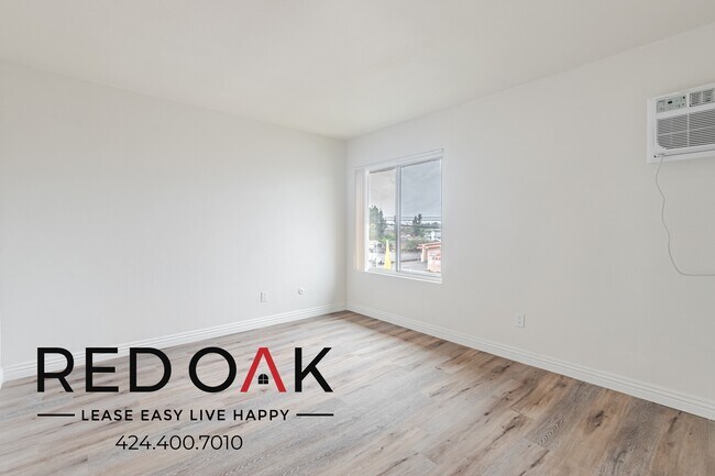 Building Photo - 1930 S Del Mar Ave