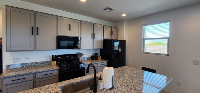 Building Photo - 21572 Treasure Rd