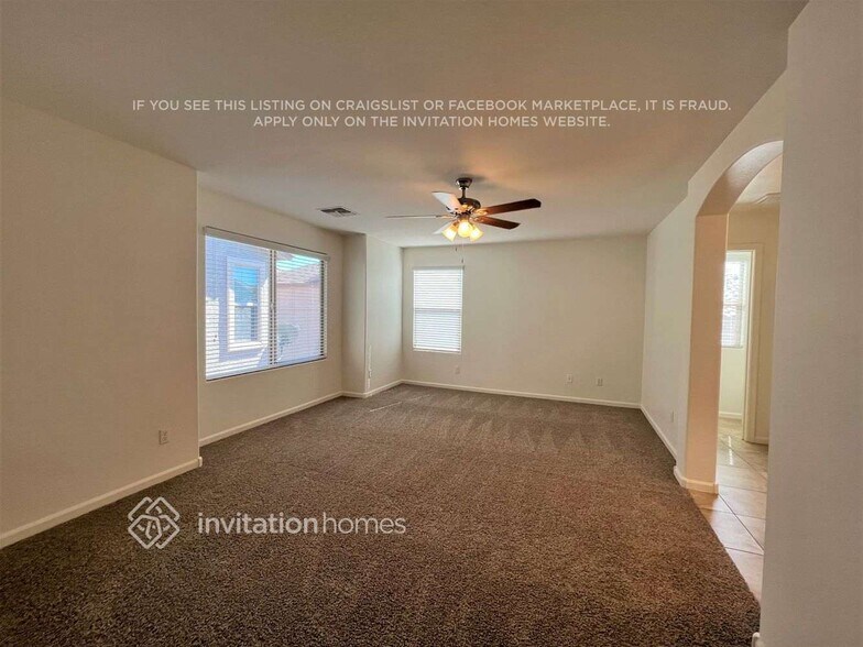 Building Photo - 1447 S Colt Dr