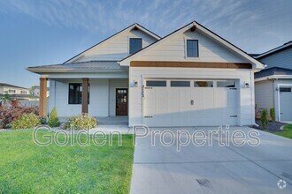 Building Photo - 2172 W Camus Dr