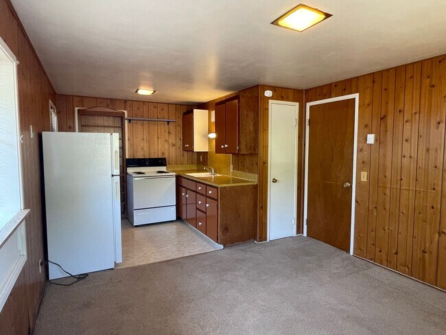 Building Photo - 3220ha
