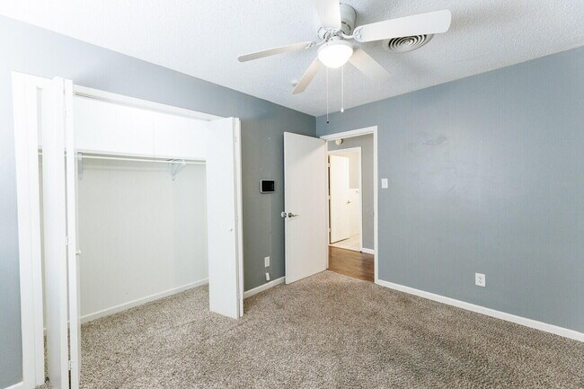 Building Photo - 5426 25th St